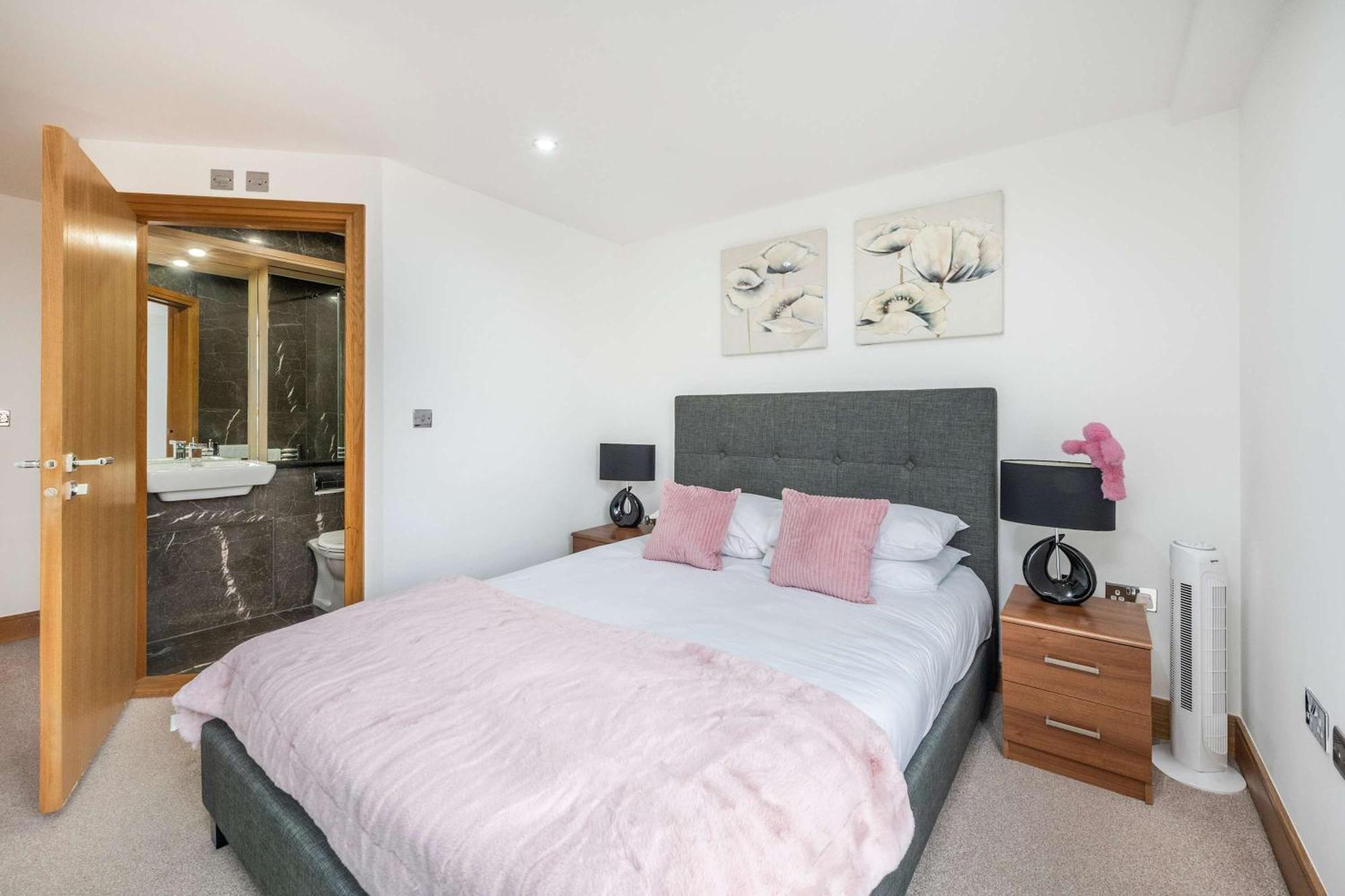 The King's - St Pancras - By Frankie Says Apartamento Londres